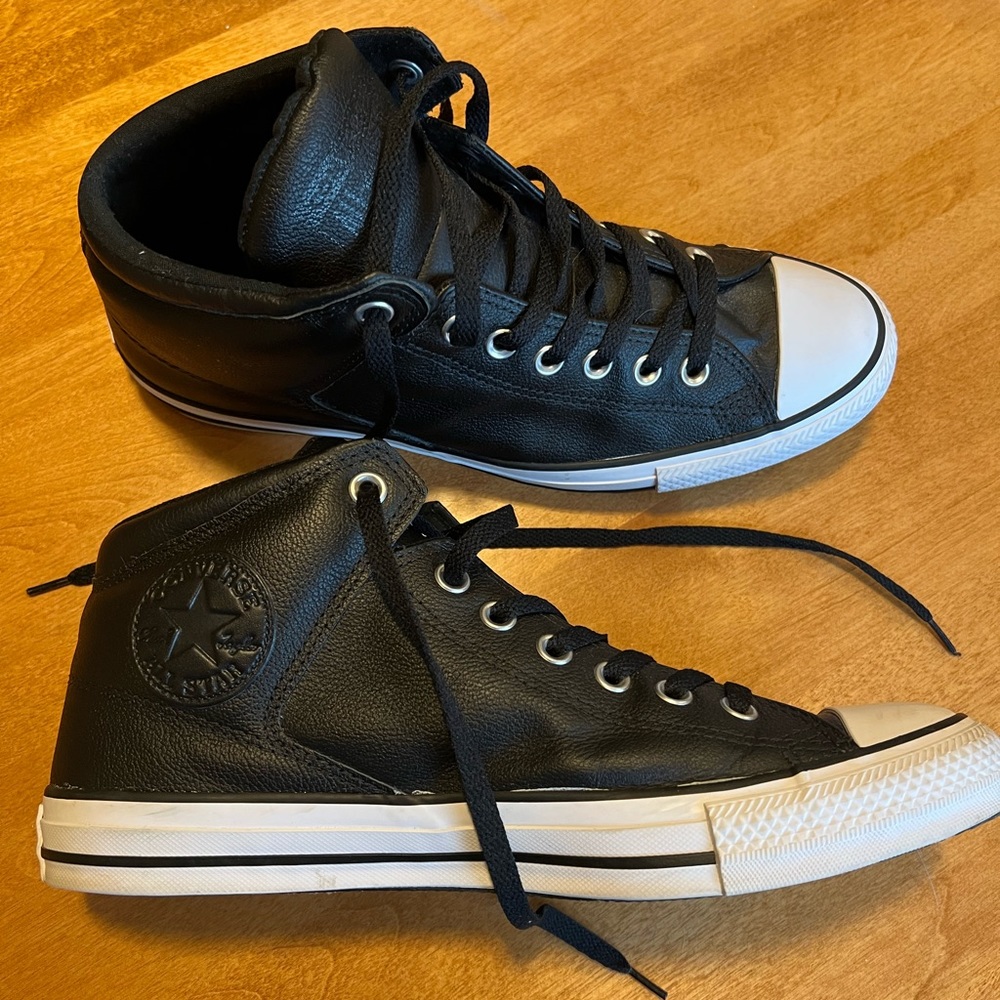 Converse High Top - excellent, almost perfect condition